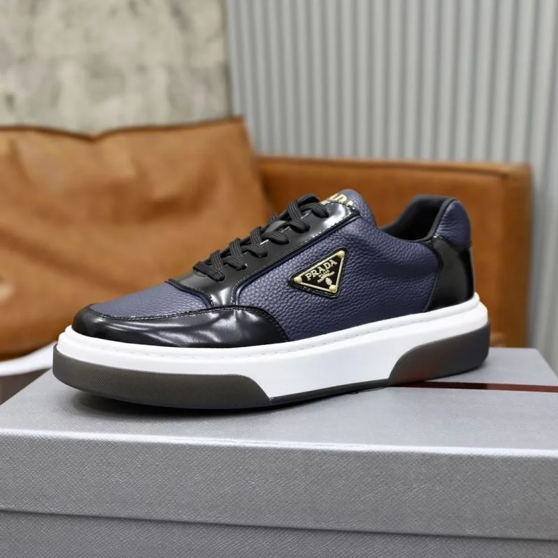 Prada Low Shoes Comfortable 35476