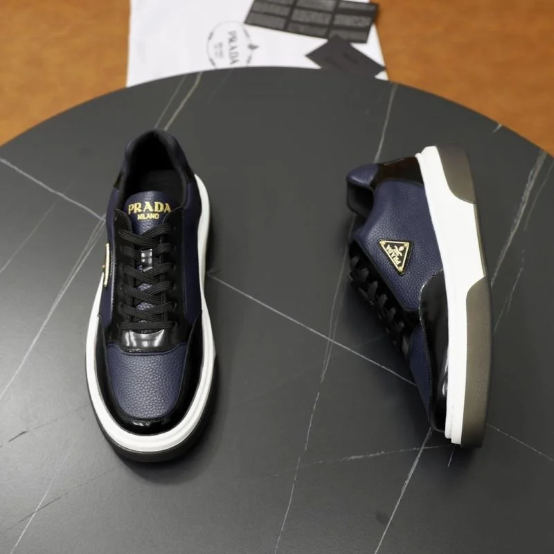 Prada Low Shoes Comfortable 35476