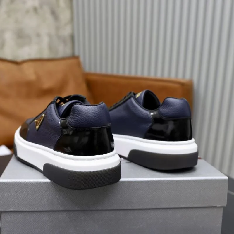 Prada Low Shoes Comfortable 35476