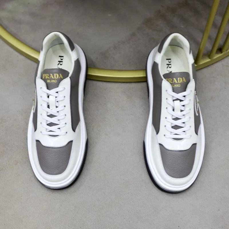 MoistureWicking Prada Low Shoes 35493
