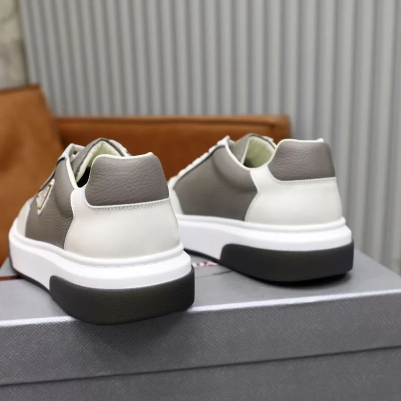 MoistureWicking Prada Low Shoes 35493