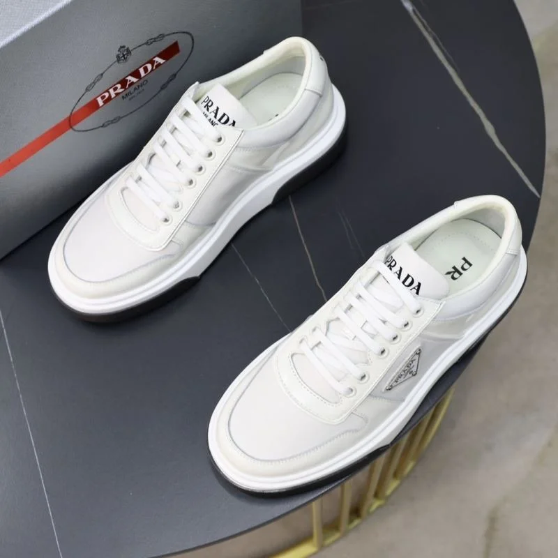 Unisex Prada Low Shoes 35481