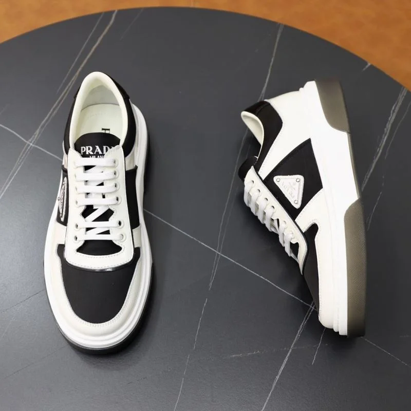 Prada Low Shoes TravelReady 35489