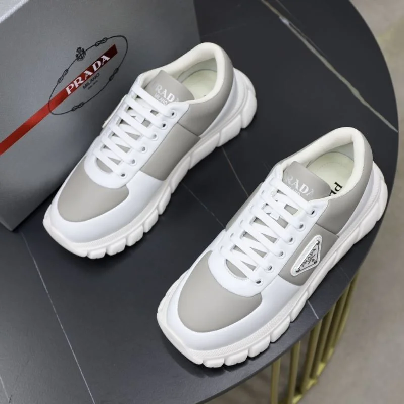 Prada Low Shoes HighQuality 35484