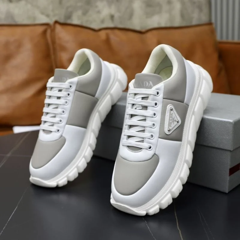 Prada Low Shoes HighQuality 35484