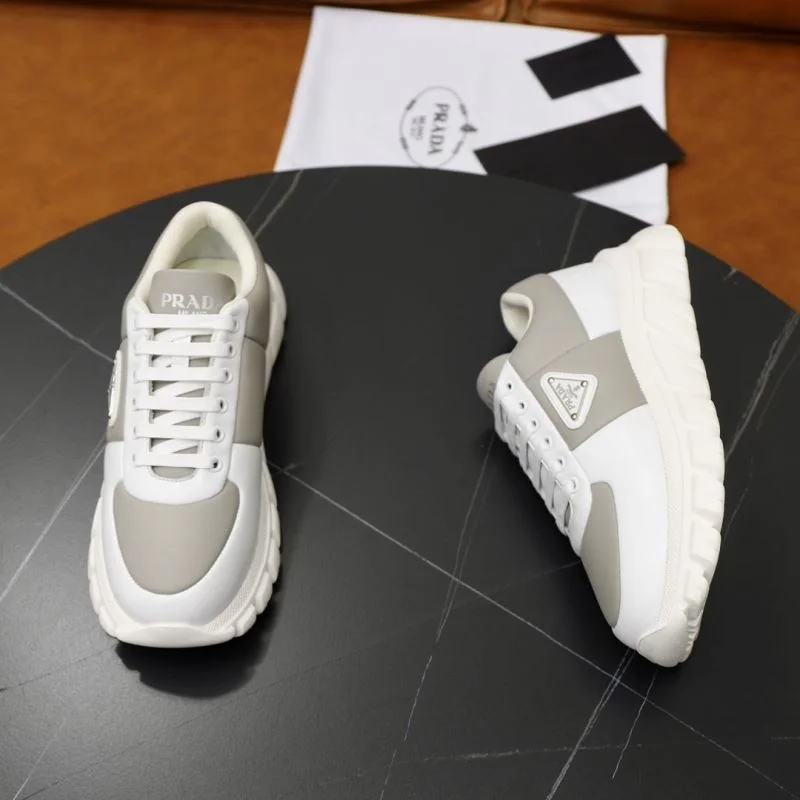 Prada Low Shoes HighQuality 35484
