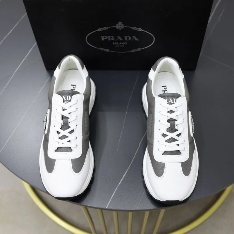 Prada Low Shoes WellDesigned 35491