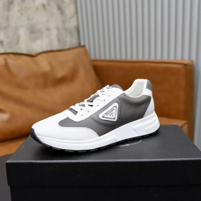 Prada Low Shoes WellDesigned 35491