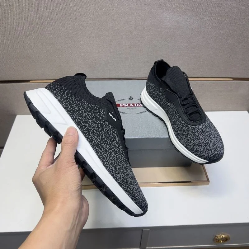 Prada Low Shoes Minimalist 35483
