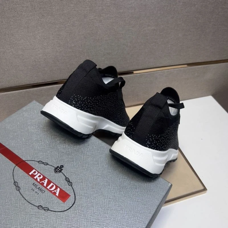 Prada Low Shoes Minimalist 35483