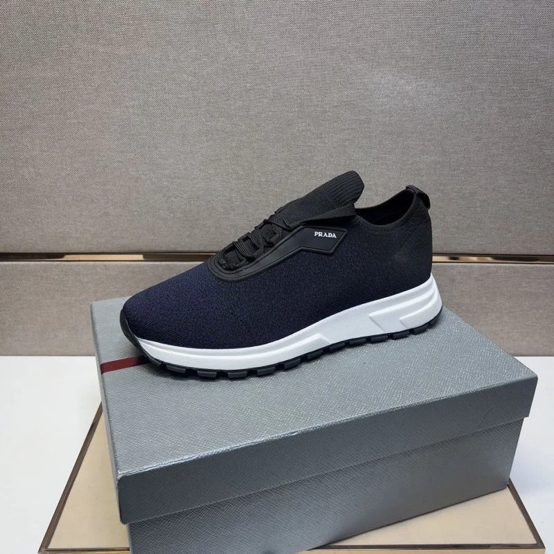 Trendy Prada Low Shoes 35478