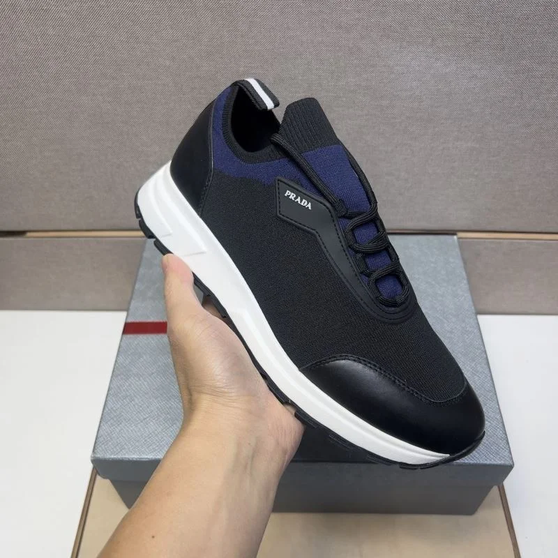 Prada Low Shoes Sophisticated 35475
