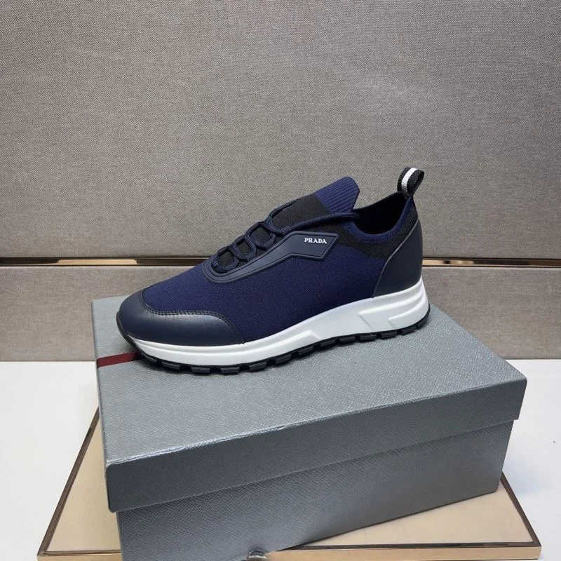 Casual Prada Low Shoes 35486