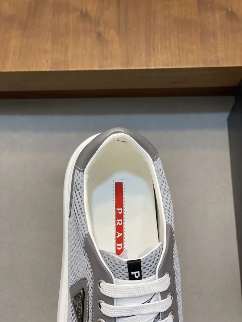 Neat Prada Low Shoes 35471