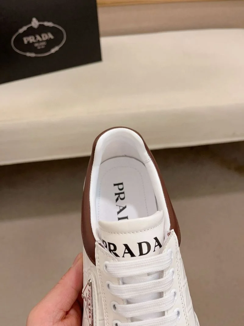 Comfortable Prada Low Shoes 35470