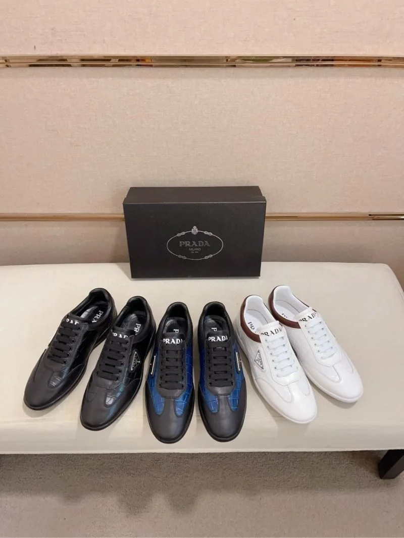 Prada Low Shoes Versatile 35463