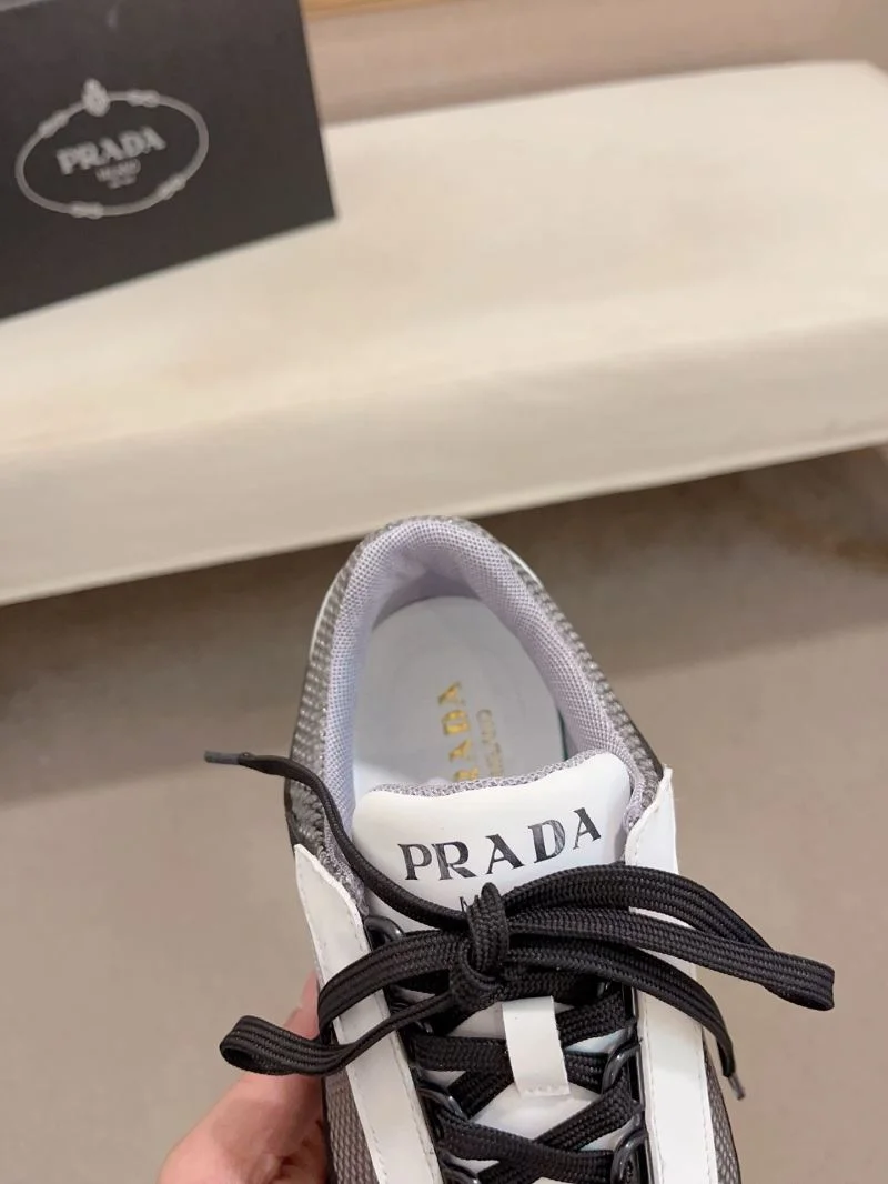 Prada Low Shoes Tailored 35464