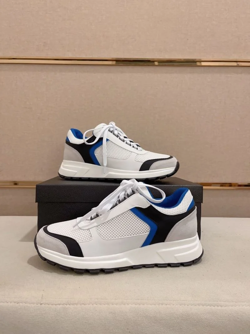 Lightweight Prada Low Shoes 35462