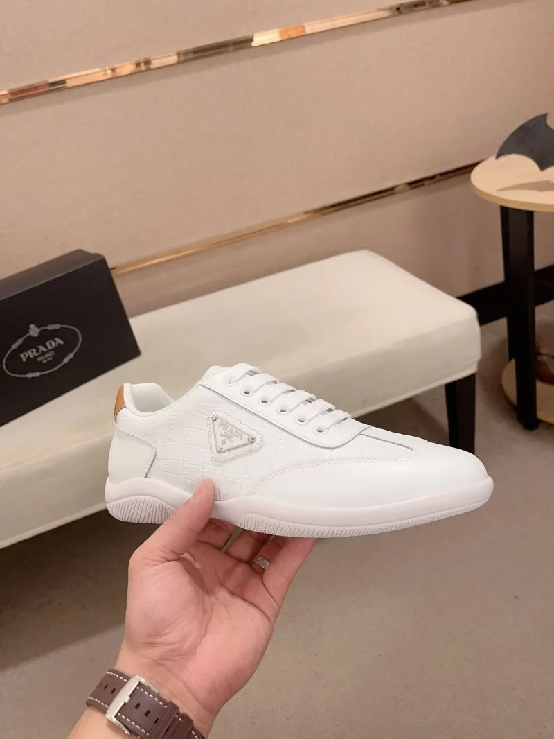 Prada Low Shoes Minimalist 35434