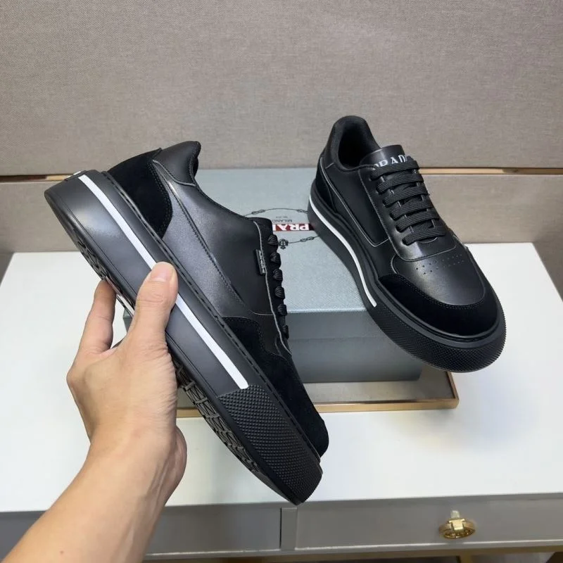 Prada Low Shoes Vibrant 35435