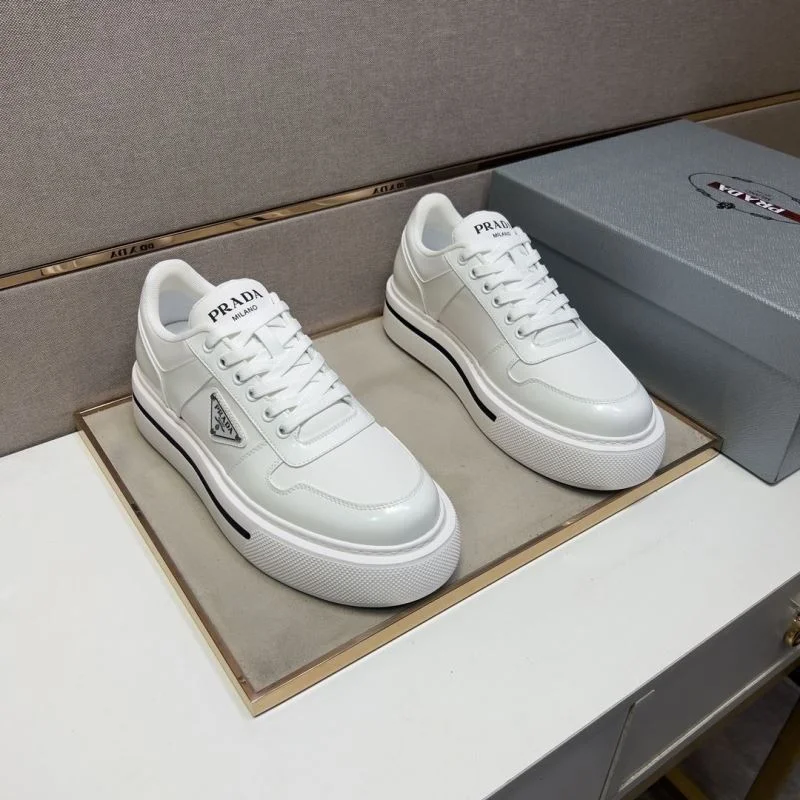 Prada Low Shoes Supportive 35458
