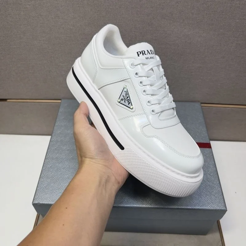 Prada Low Shoes Supportive 35458