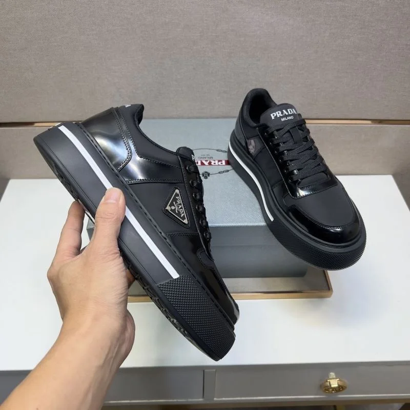 Attractive Prada Low Shoes 35455
