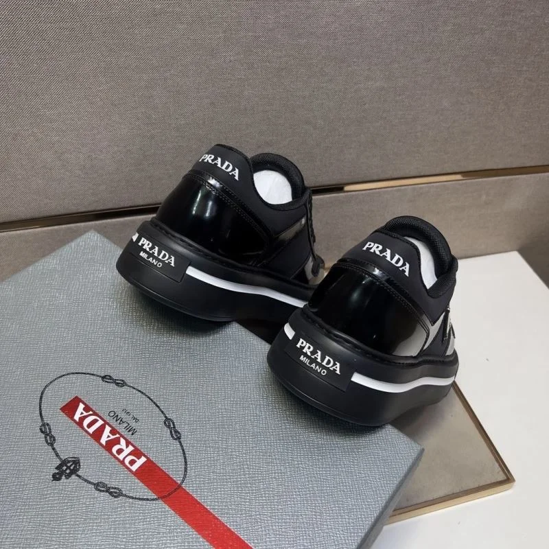 Attractive Prada Low Shoes 35455