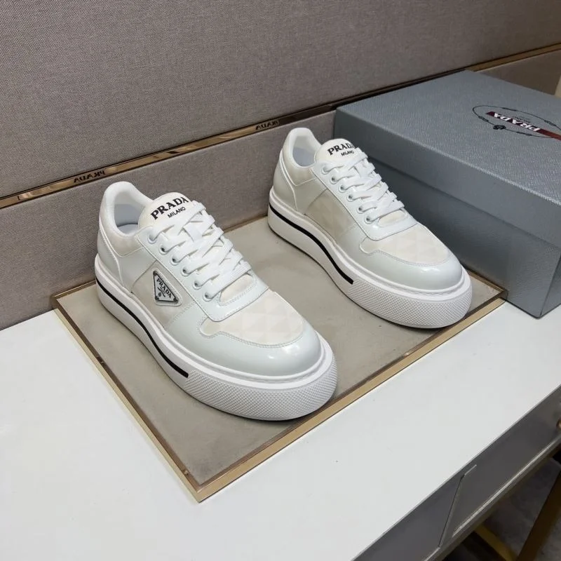 Bold Prada Low Shoes 35431