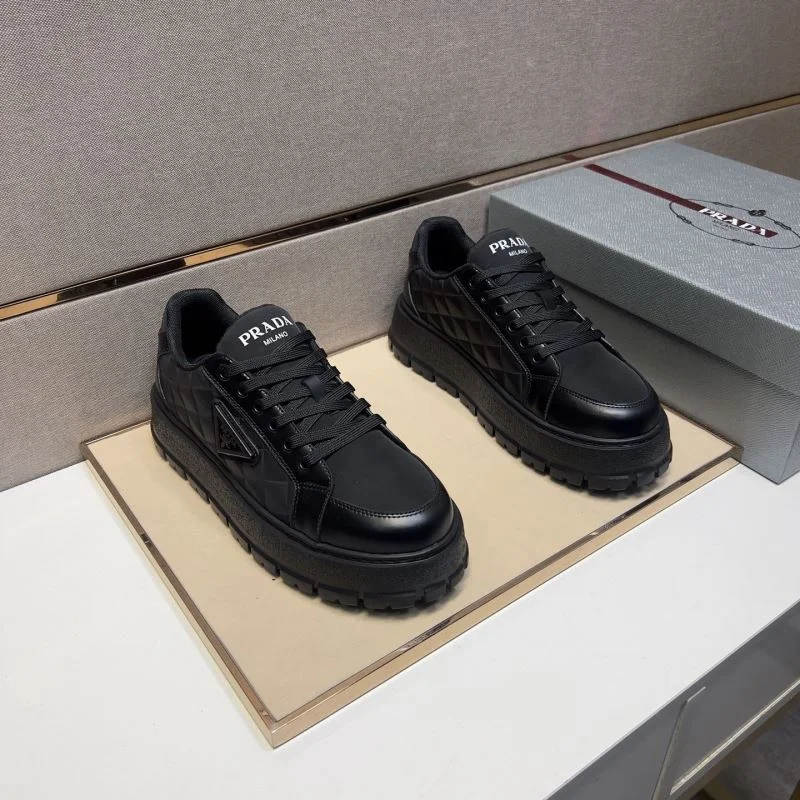 MoistureWicking Prada Low Shoes 35446