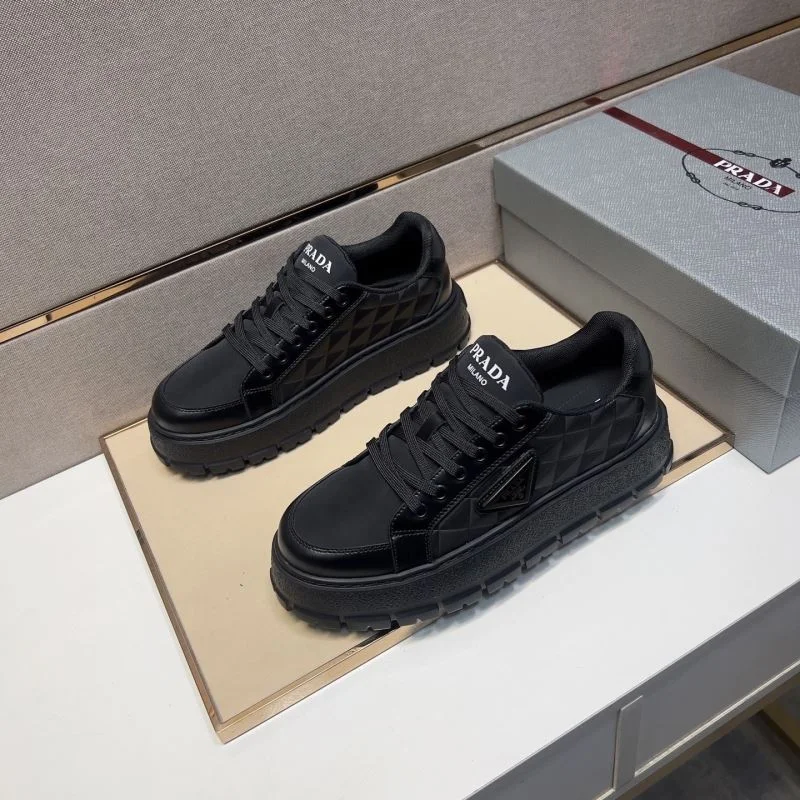 MoistureWicking Prada Low Shoes 35446
