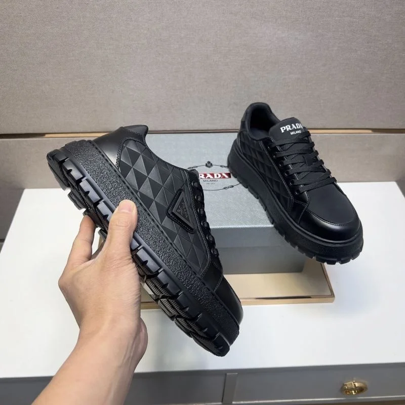 MoistureWicking Prada Low Shoes 35446