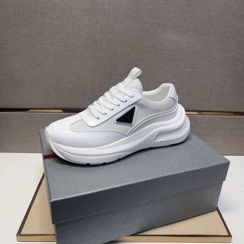 Prada Low Shoes Chic 35456