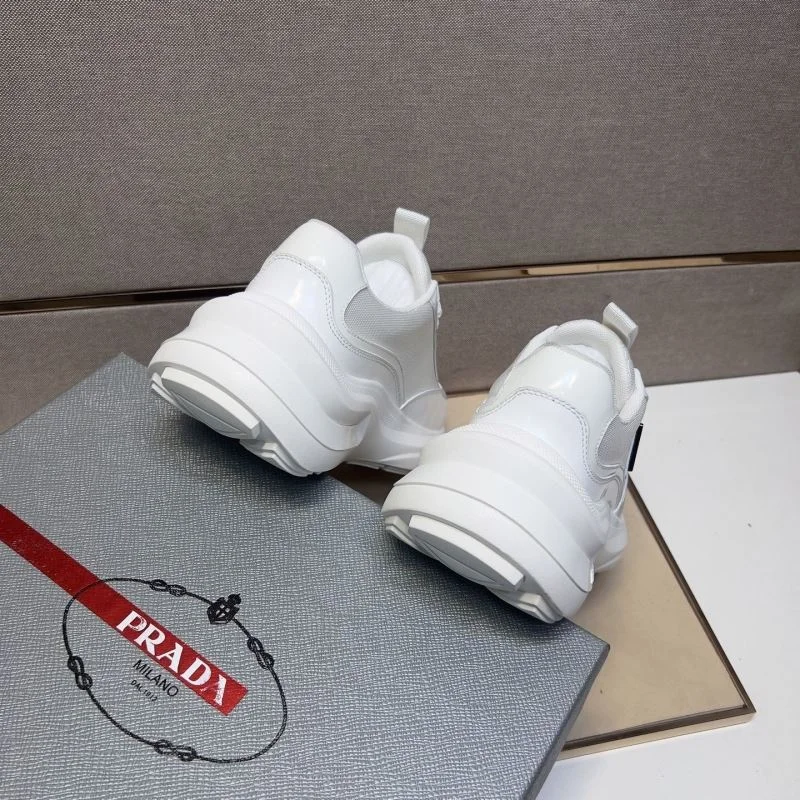 Prada Low Shoes Chic 35456