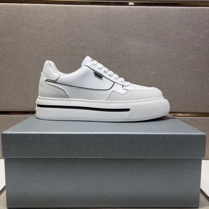 RelaxedFit Prada Low Shoes 35448