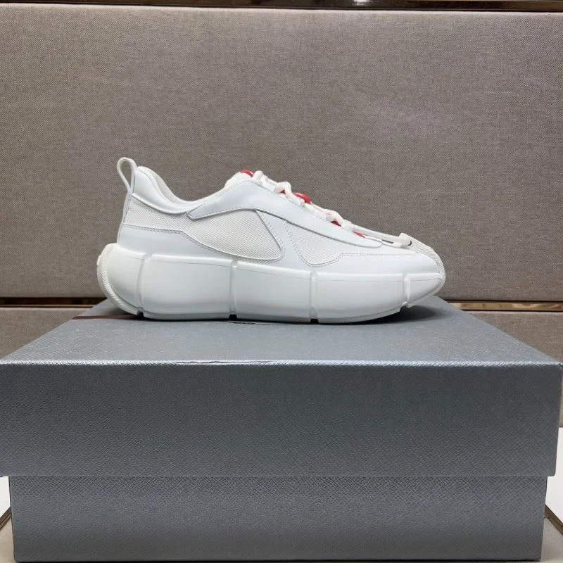 Prada Low Shoes WellDesigned 35438