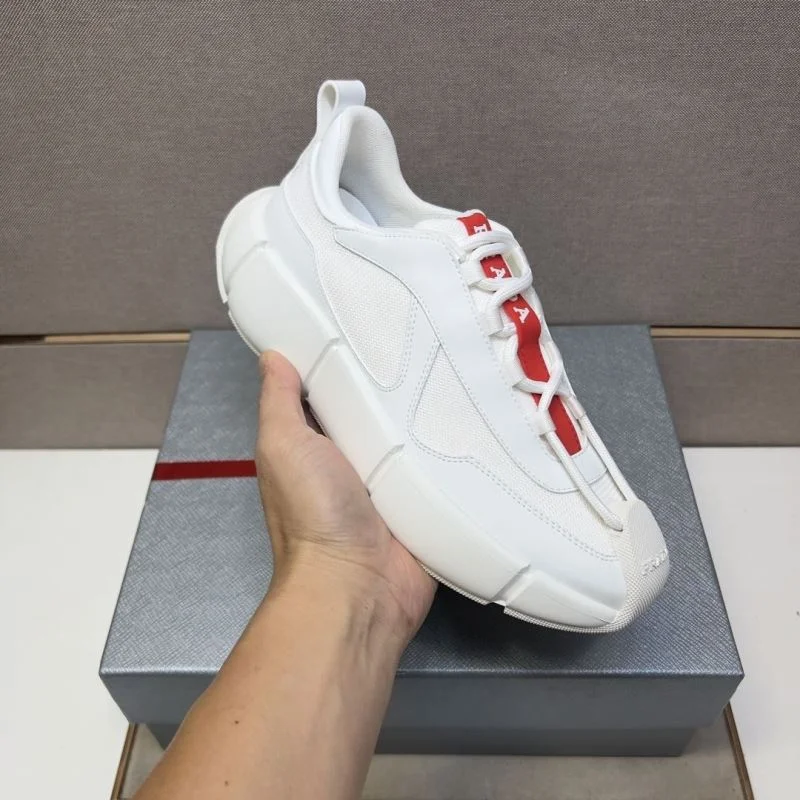 Prada Low Shoes WellDesigned 35438
