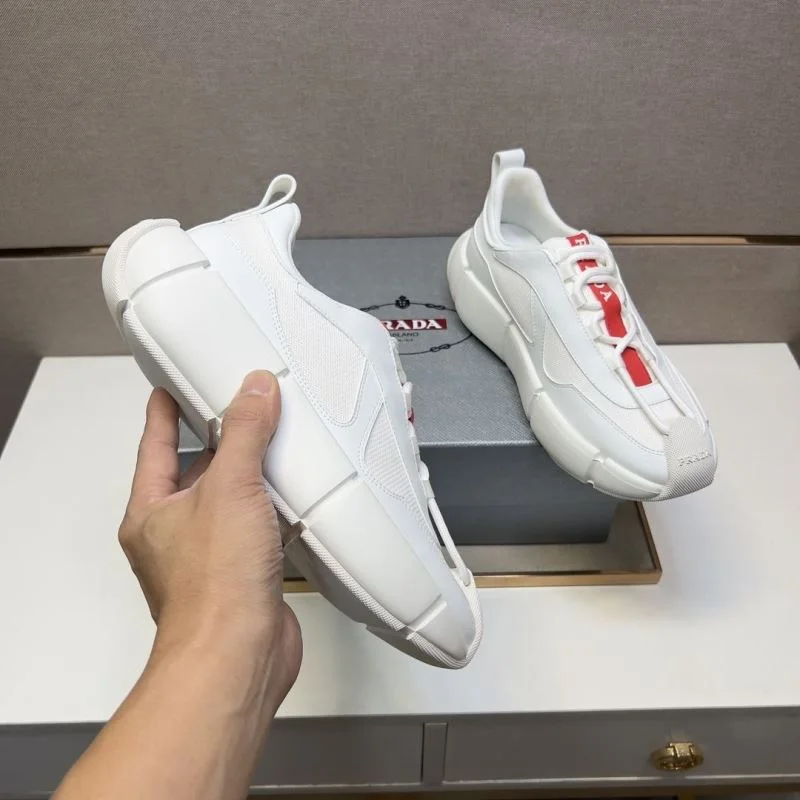 Prada Low Shoes WellDesigned 35438