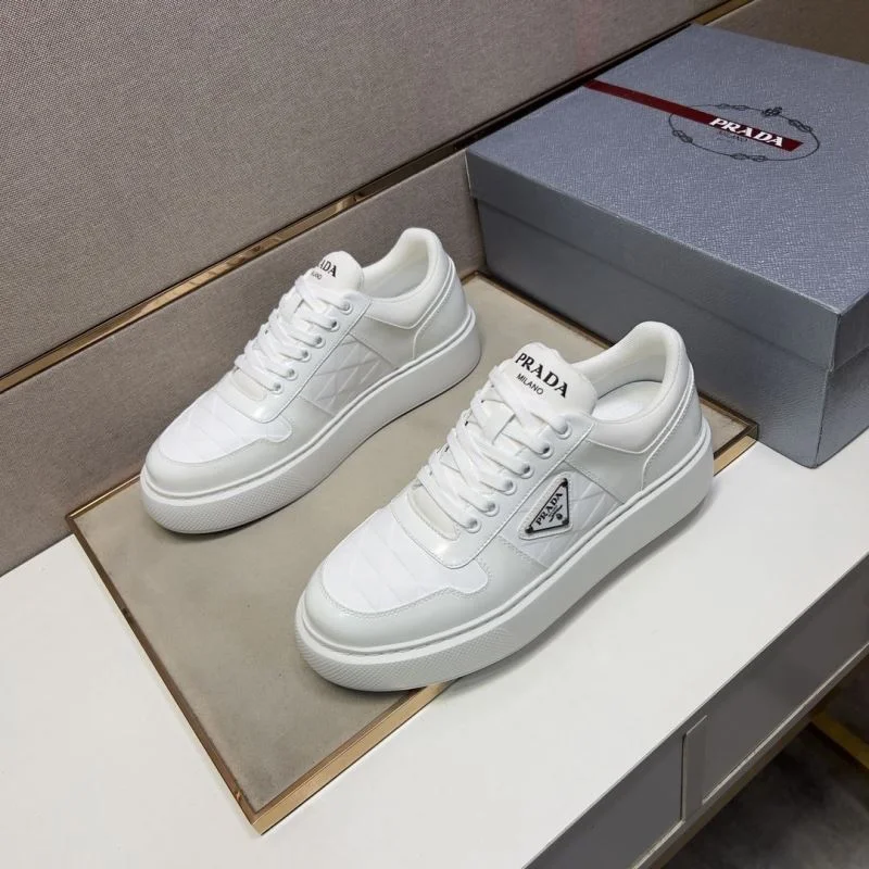 Prada Low Shoes Comfortable 35447