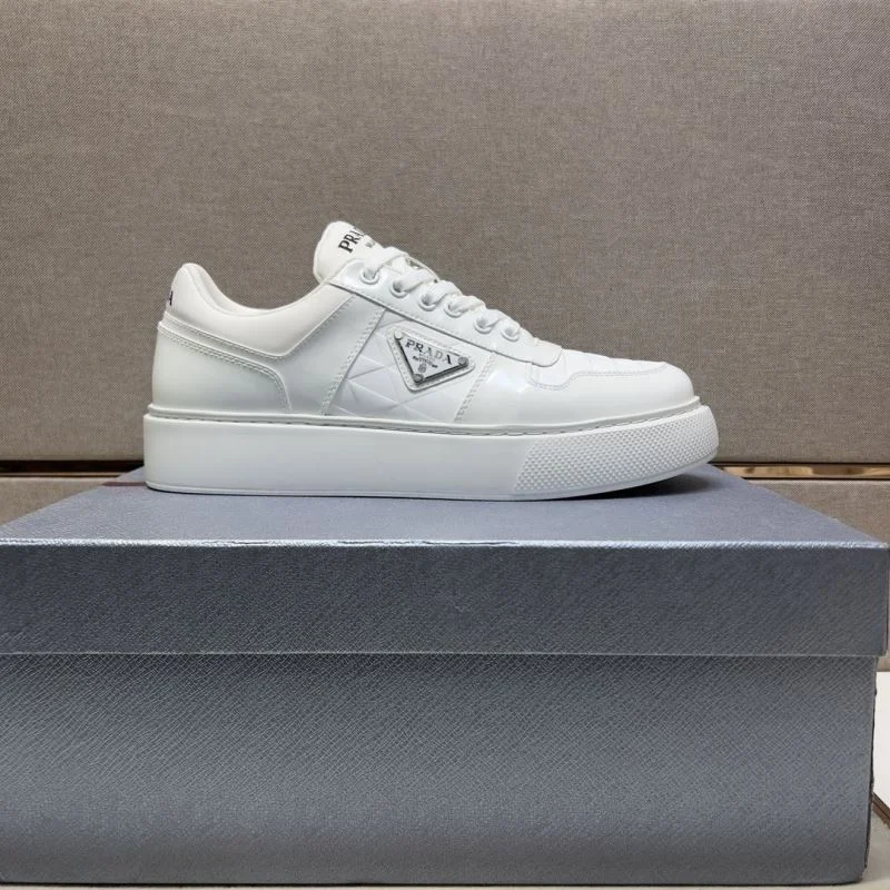 Prada Low Shoes Comfortable 35447