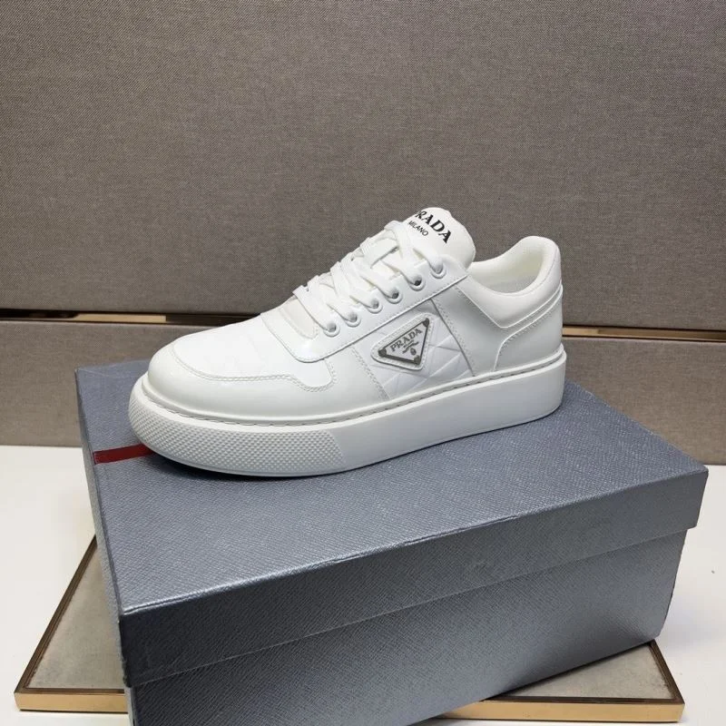 Prada Low Shoes Comfortable 35447