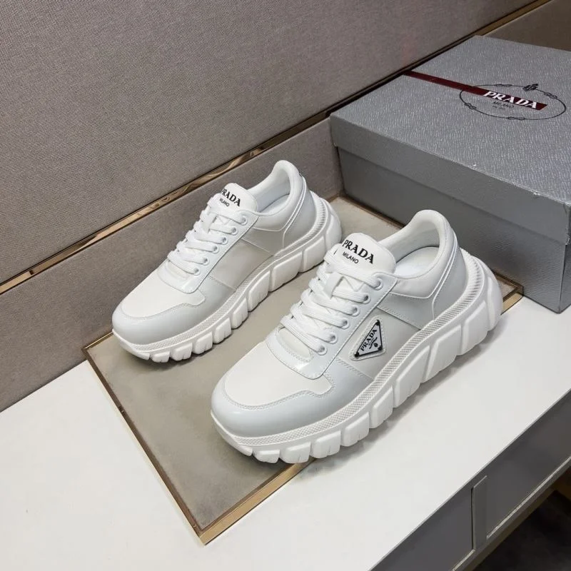 Unique Prada Low Shoes 35430