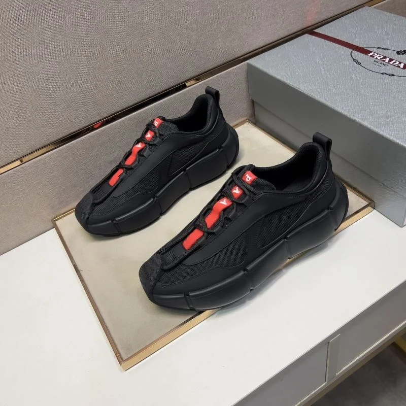 Prada Low Shoes RelaxedFit 35429