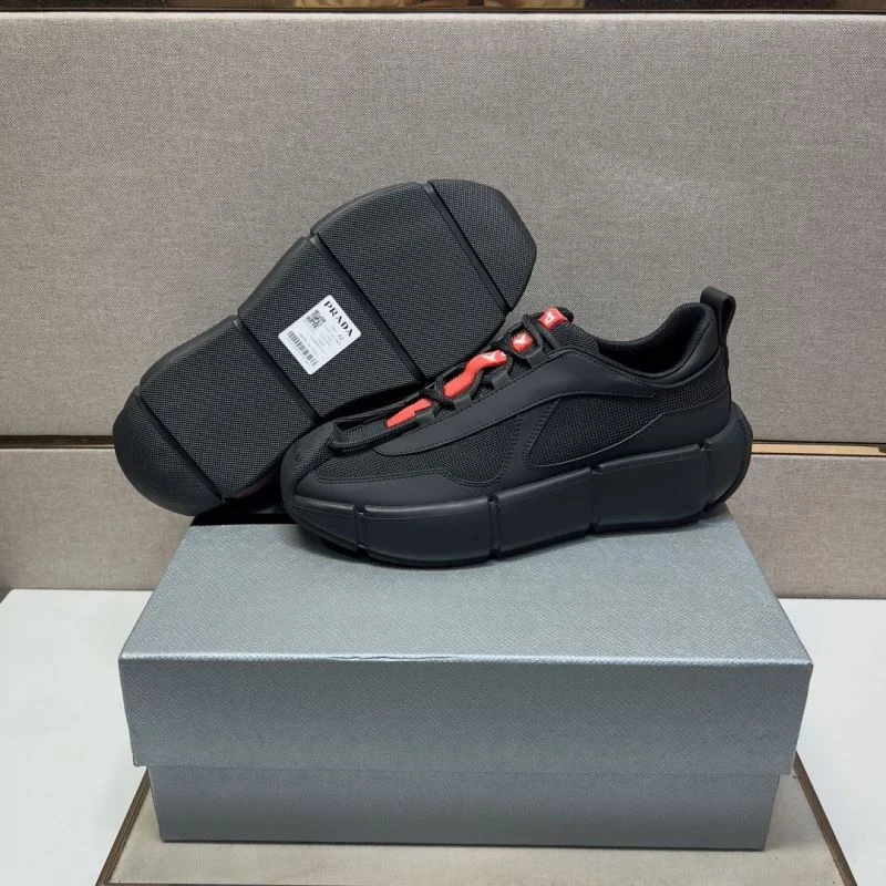 Prada Low Shoes RelaxedFit 35429
