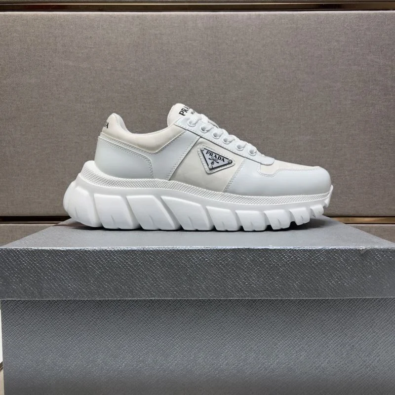 Prada Low Shoes WeatherProof 35427