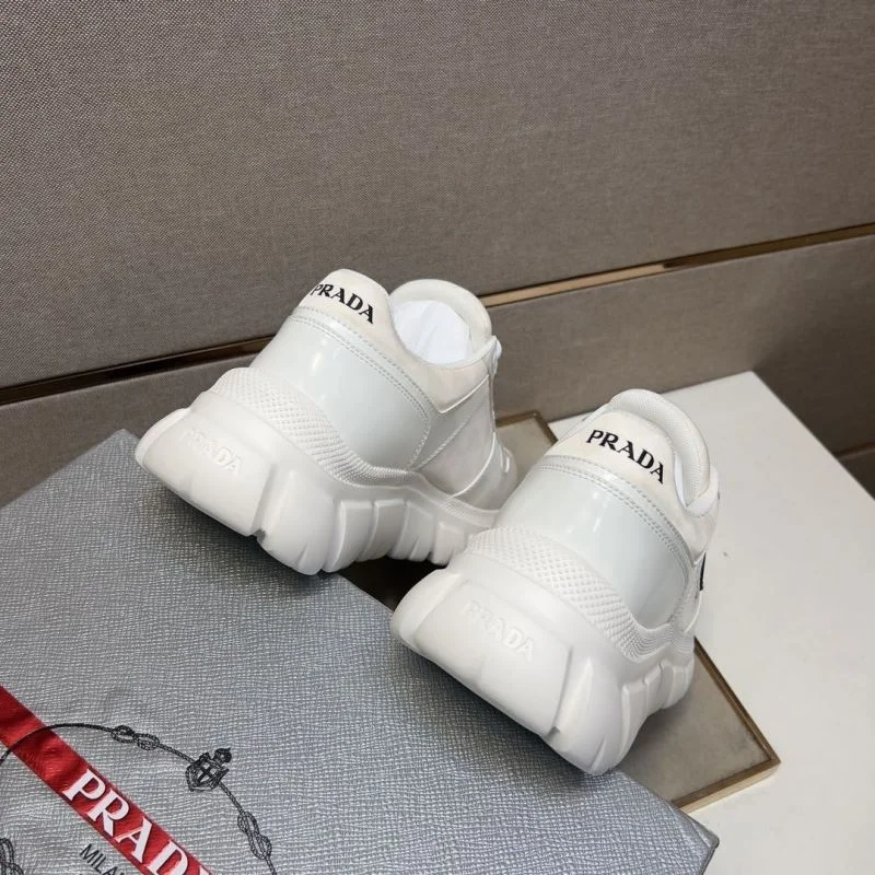 Prada Low Shoes WeatherProof 35427