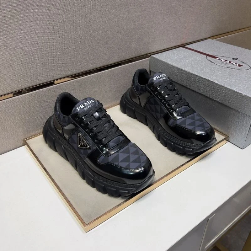 Functional Prada Low Shoes 35449