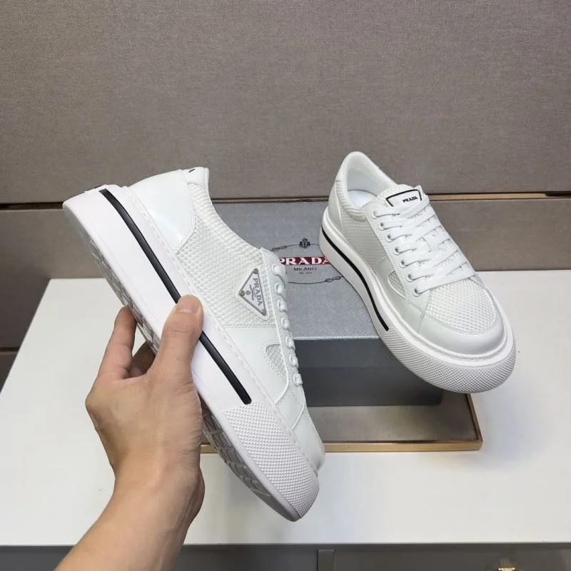 Sporty Prada Low Shoes 35444