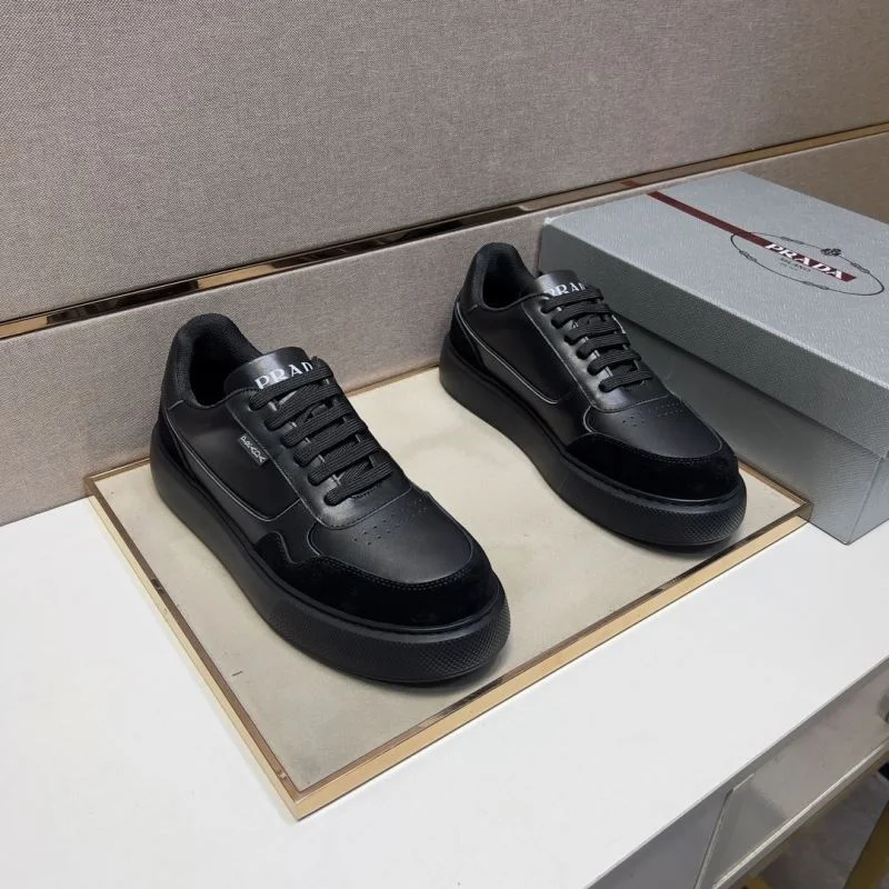 Prada Low Shoes Flexible 35424