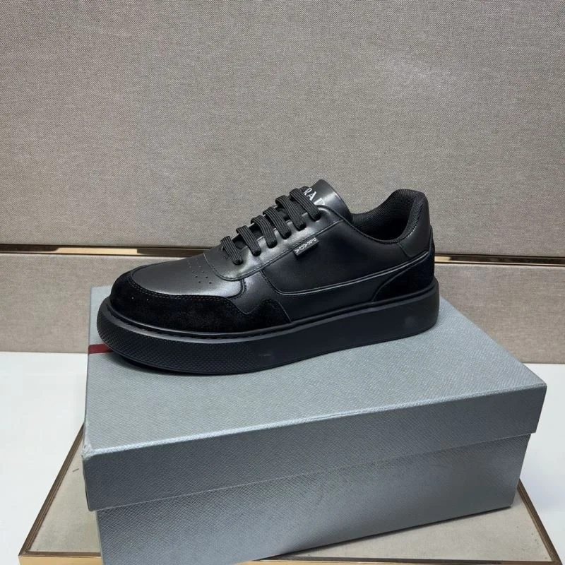 Prada Low Shoes Flexible 35424